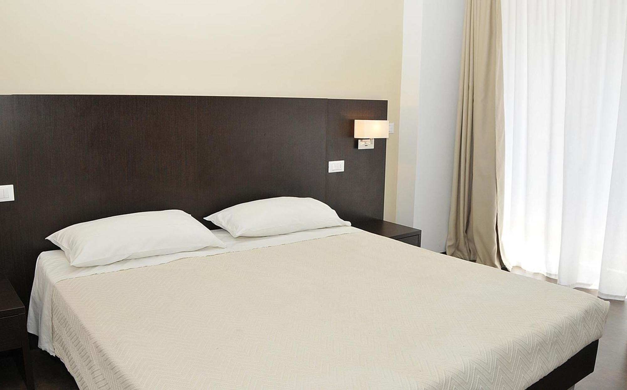 Bed and Breakfast Le Stanze Sul Corso Pescara Habitación foto