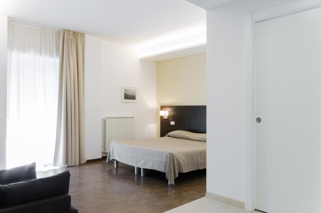 Bed and Breakfast Le Stanze Sul Corso Pescara Exterior foto
