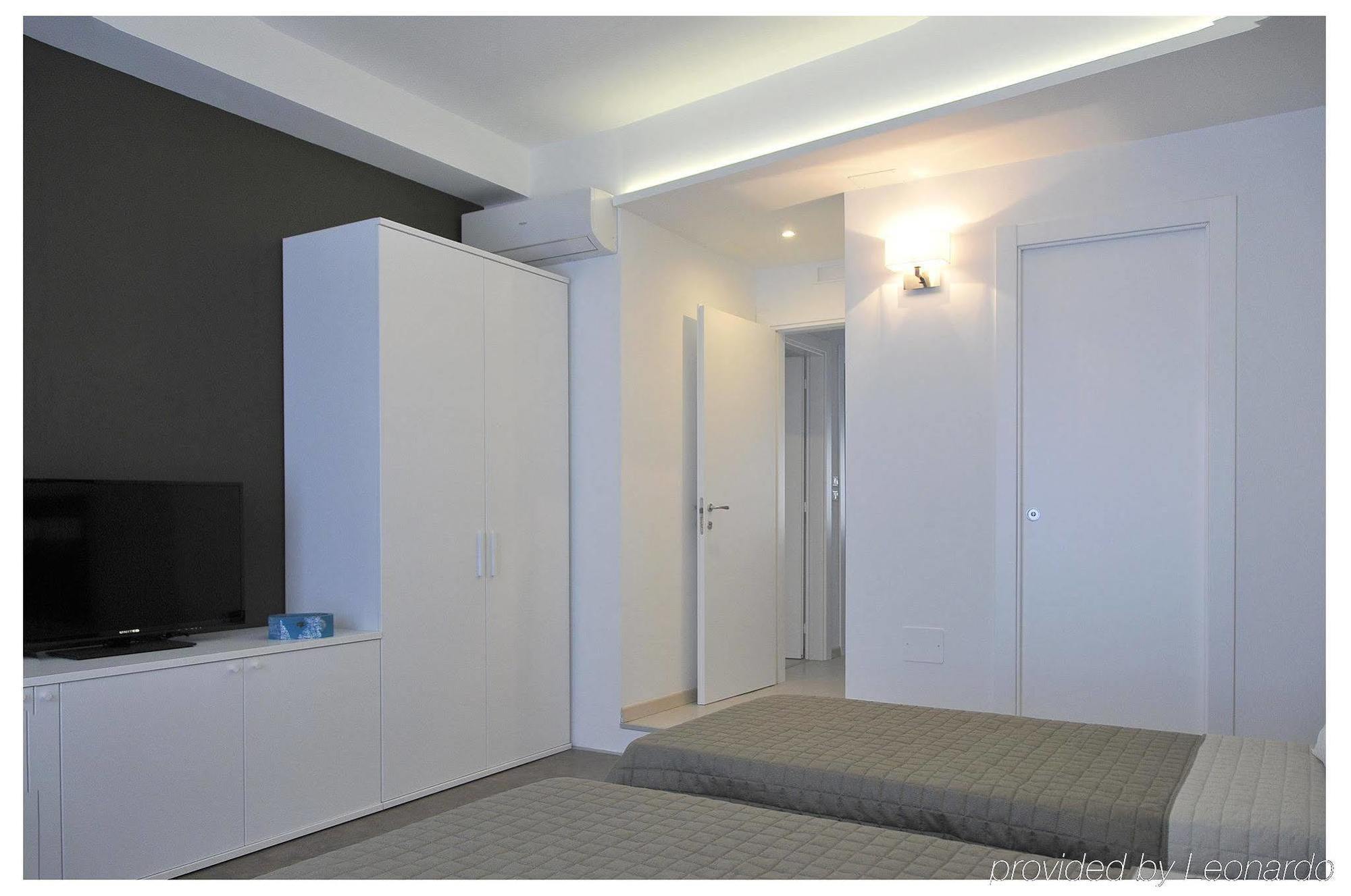 Bed and Breakfast Le Stanze Sul Corso Pescara Exterior foto